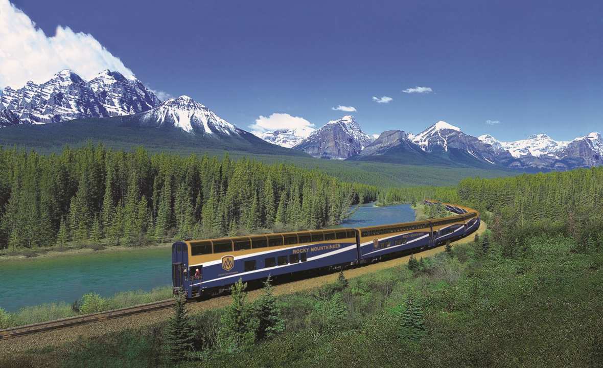 Rocky-Mountaineer-Gold-Leaf