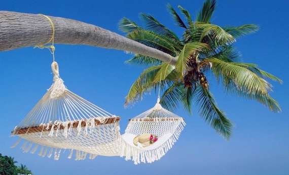 Maldives-Hammock-calm-villa-bungalows-ocean-retreat-luxury-beach