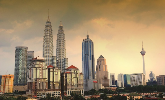 Kuala-Lumpur-Skyline-Dusk