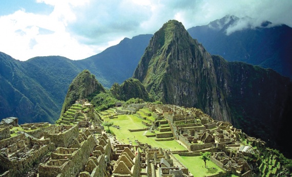 Machu-Picchu-Scene