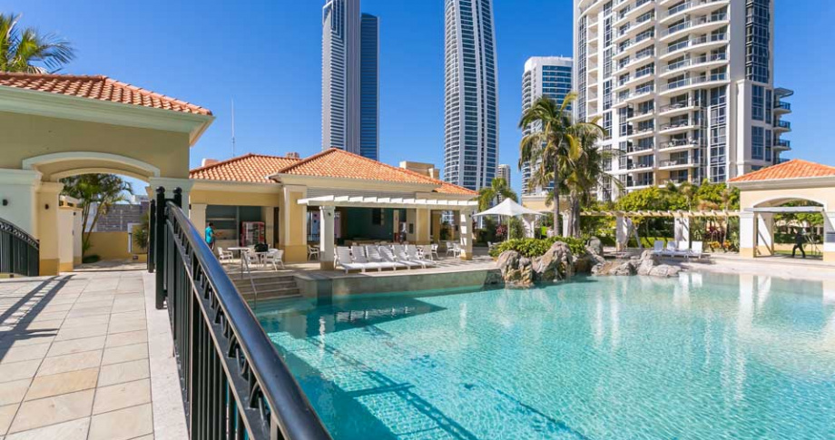 Mantra Towers Surfers Paradise